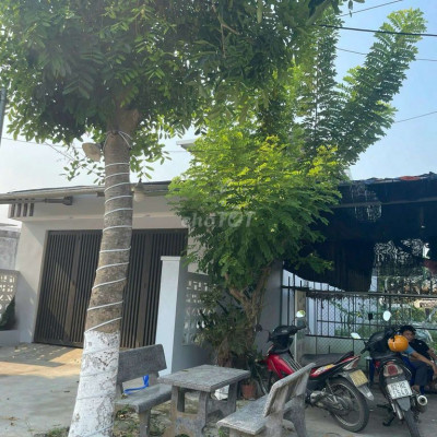 Chính chủ cần bán lô đất mặt tiền 33 trần phú