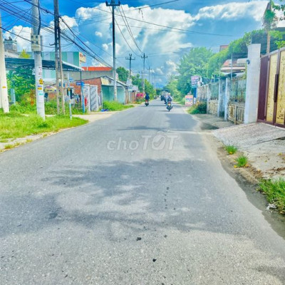 Đất ở hoàn toàn thuộc TX.Điện Bàn cách QL1A tầm 4km.Đường CGQH 17m.