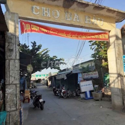 Đất chính chủ ngay trong chợ Bà Bầu, mặt tiền kinh doanh, buốn bán tốt