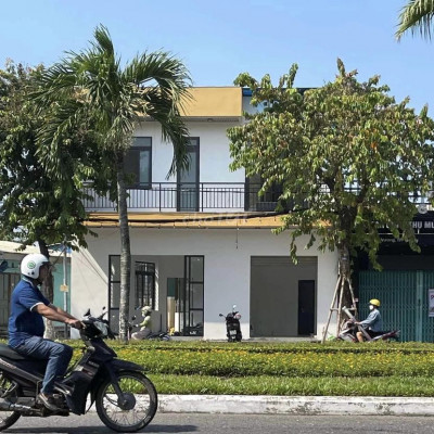 Cho thuê mặt bằng ngang 9m đường Hùng Vương