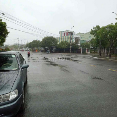 GIA ĐÌNH CÓ VIỆC NÊN CẦN CHO THUÊ LẠI KHO CƠ KHÍ- SẴN ĐỒ DÙNG MÁY MÓC