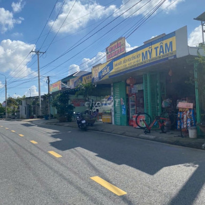 Cần bán gấp lô 2 mặt tiền ở Duy Xuyên, cách quốc lộ 1A chưa đến 1km