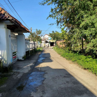 Đất Điện Hòa - Giáp bến xe Đức Long, thông ra đường Trần Phú