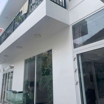 Bán Villa tại Hội An _7 phòng ngủ khép kín , 8 toilet