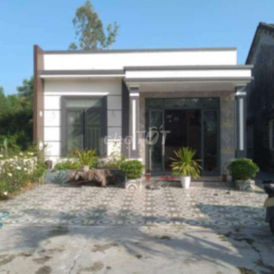 Nhà cấp 4 dt 90 m do nợ tiền cần ra đi gấp liên hệ chính chủ