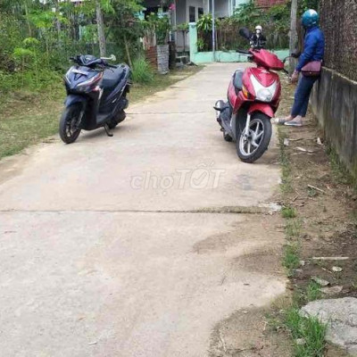 Đại An - Giáp ranh Ái Nghĩa - nằm gần chợ Quảng Quế