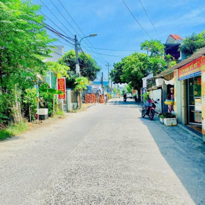 CẦN TIỀN ĐẦU TƯ BÁN GẤP LÔ ĐẤT NGAY TRỤC CHÍNH THANH AN - SẴN SÔ