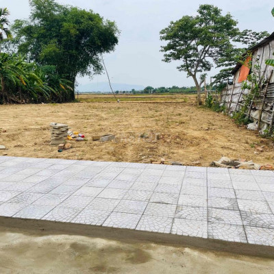 Trục chính điện hồng cách Quốc Lộ 200m