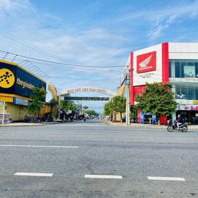 2 lô liền kề nằm sát trục đường nhựa–Khu Kinh Doanh sầm uất-Đường 5m.