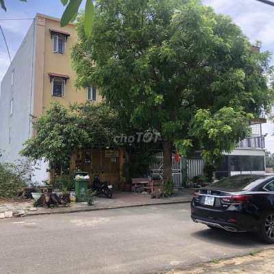 Nhà 1B Điện Ngọc có sẵn 9 phòng cho thuê, cạnh trường FPT