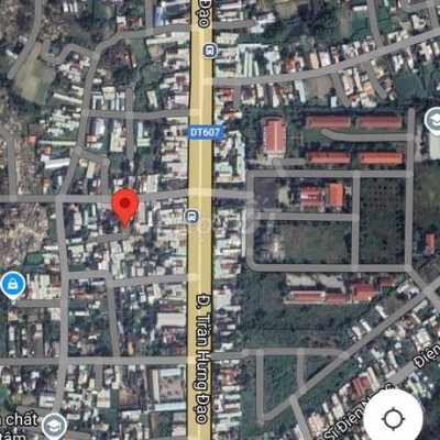 Đất kiệt oto Điện Ngọc giá 800 triệu