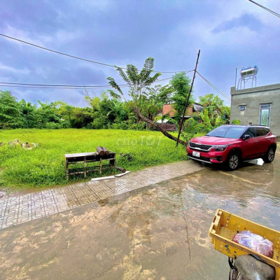 BÁN ĐẤT CÁCH ĐƯỜNG ĐỖ ĐĂNG TUYỂN CHỈ 200M,GIÁ 660 TRIỆU,DT 220M2