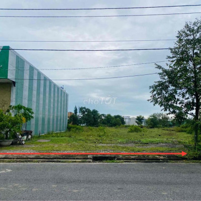 Đất lớn 276m2 ngang 12m. Cạnh trường ĐH FPT