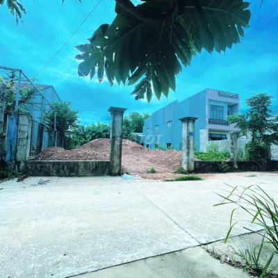 Lô đất lớn(150m2) nhưng giá phải chăng, ngay gần trung tâm Điện Bàn