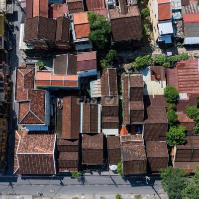 Mặt tiền đường nguyễn duy hiệu , nối trần phú 50m