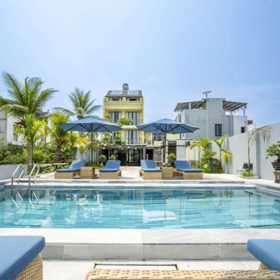 Cho Thuê Dài Hạn - Villa 6 Phòng Ngủ Cao Cấp tại Cẩm Thanh, Hội An