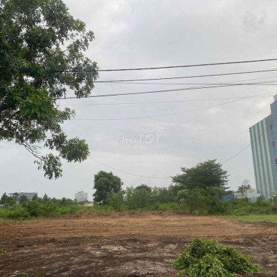 Cần Bán lô B5/29 KĐT 1B sát Fbt Đà nẵng 142m2 Hướng tây sạch đẹp