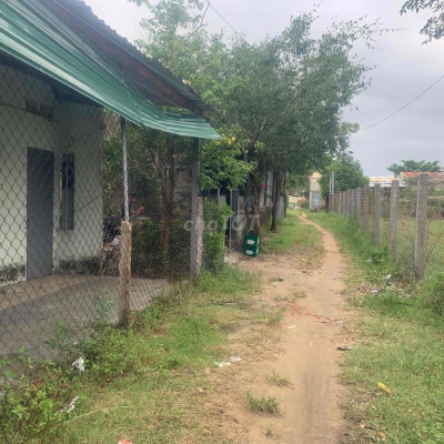 Bán 1 nhà 5,4m-22m=118m sát làng Đại Học Đà Nẵng