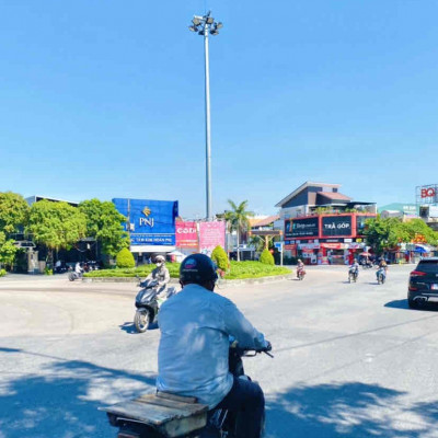 Giá F0 - Hàng kín gần chợ ngay trục liên Huyện giáp Thị trấn Vĩnh Điện