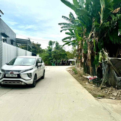 CHÍNH CHỦ CHUYỂN NHÀ RA PHỐ CẦN BÁN LÔ ĐẤT KIỆT 7M TRUNG TÂM XÃ