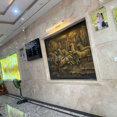 Nhà 3 Tầng nằm vị trí đường 27m, khu trung tâm điện bàn giá cực rẻ