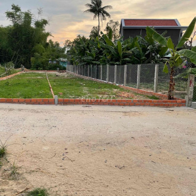 Trục chính lạc thành Điện Hồng - Cách Đường chính 300m