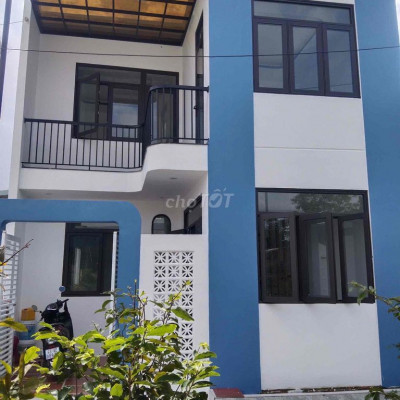 Cần Bán Nhà Nguyên Căn