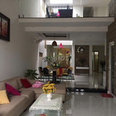 Nhà mặt tiền số 150 Duy Tân, thành phố Tam Kỳ, diện tích 30x6