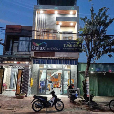 nhà 3 tầng full nội thất sịn sò ngay chợ Thanh Quýt - Đường rộng 10.5m