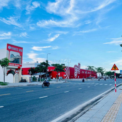 cần tiền bán lô đất gần siêu thị Go! Điện Bàn - sổ sẳn chính chủ