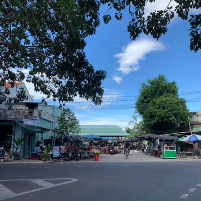 Đất ODT sát trục chính Âu Cơ, 106m2 full ở ngang 6m, sẵn sổ giá 6xx