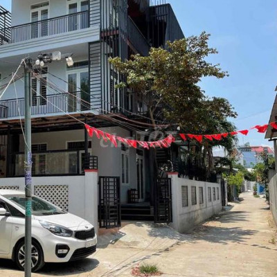 cần bán homestay 3 tầng 6 phòng đang cho thuê 24tr/ tháng