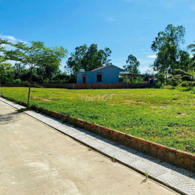 ĐẤT ĐIỆN TIẾN 120m2 ngang 6 gần đường nhựa liên xã ,