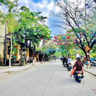 Đất TP Hội An ngay trục chính di chuyển về Phố cổ cực đẹp/120m2/Sổ sẵn