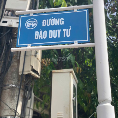 Bán lđất tặng nhà, mặt tiền đường Đào Duy Từ; trung tâm phố cổ Hội An.