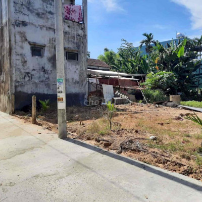 Bê Tông Điện Nam Gần Bệnh Viện Vĩnh Đức