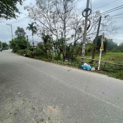 Mặt tiền đường nhựa liên xã giáp sát Đà Nẵng