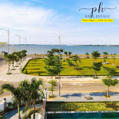 chính chủ cần bán nhanh lô đất nền trung tâm khu đô thị vịnh an hoà
