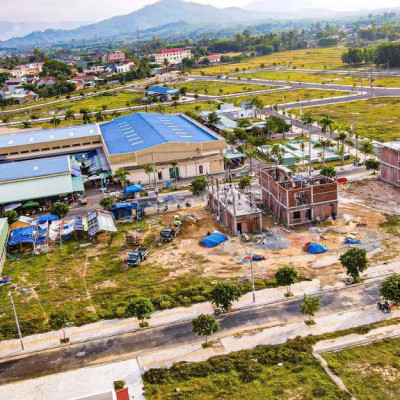 KHU PHỐ CHỢ ĐÔNG PHÚ QUẾ SƠN QUẢNG NAM