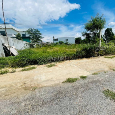 View Đầm sen Điện tiến - Gần đường chính - Bê tông 5m gần biệt Thự