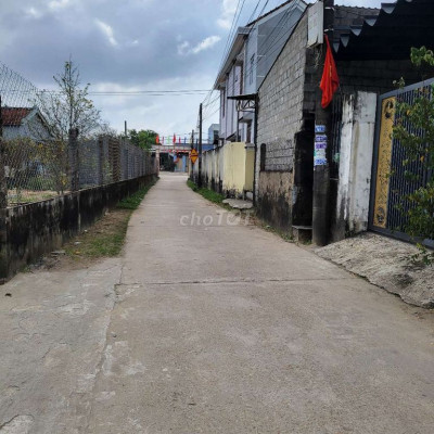 Bán gấp lô đất Điện Ngọc cách Phạm Như Xương 20m