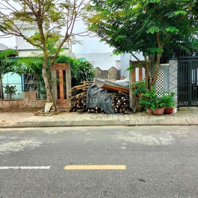 bán nhanh mt khu phố chợ vĩnh điện sập hầm