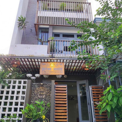 nhà ở Hùng Vương kế phố cổ Hội an cách 5 phút đi bộ