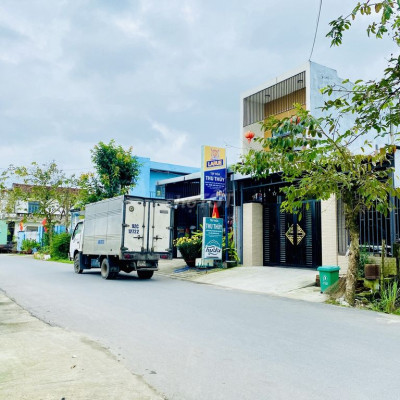 sụp hầm đất gần trạm thu phí Điện Bàn cách Đà Nẵng chỉ vài phút