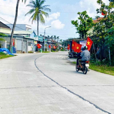 Dễ dàng tận hưởng không gian view lúa trong lành ven TP Hội An/195m2