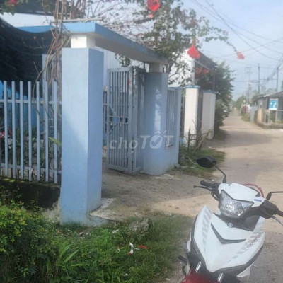 Cần bán lô đất ĐƯỜNG NGUYỂN SINH SẮC, gần Làng Đại Học