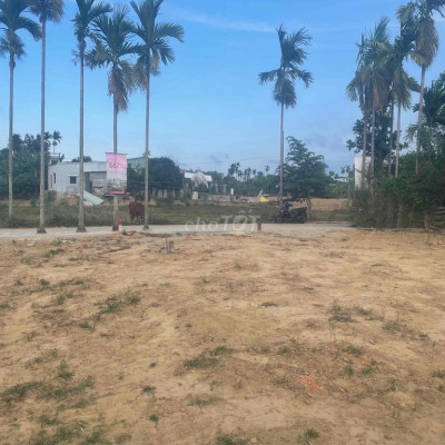 Lô ngang 7m - Đường Thông giáp ranh Ái Nghĩa