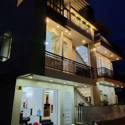 NHÀ ĐẸP TAM KÝ BÁN NHANH