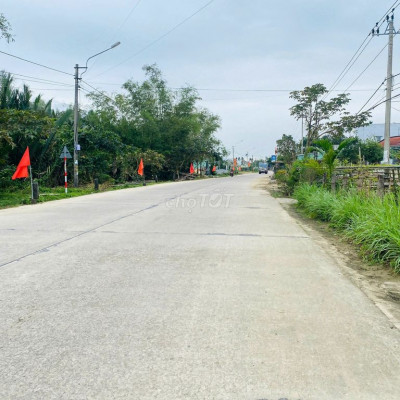 Cần bán gấp lô đất 2 mặt tiền view lúa sát Hội An giá chỉ 450tr