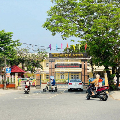 Chính chủ bán nhanh 145m2 đường 7m ngay cạnh UBND Huyện giá chỉ 970tr